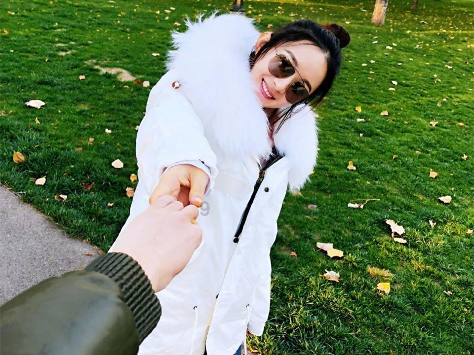 解惑蜗牛问答,找答案就问在举杠铃深蹲时扭到腰,腰部疼痛,该怎么办?